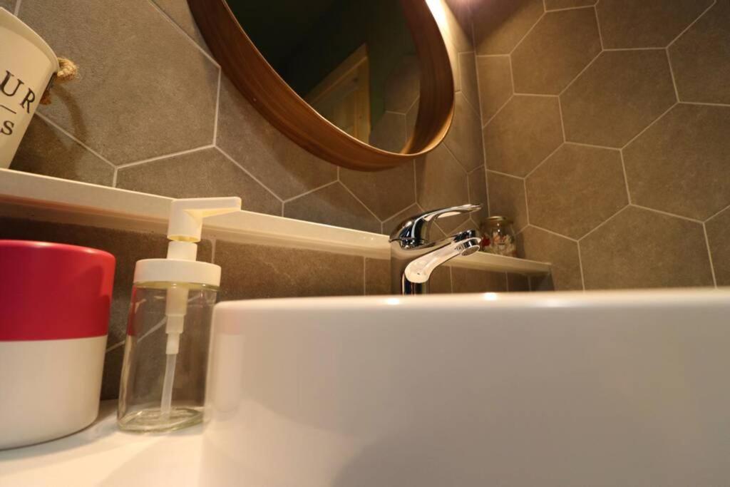 Room Emma,Between Bus And Train Station,Netflix,Speed Wi-Fi 자그레브 외부 사진