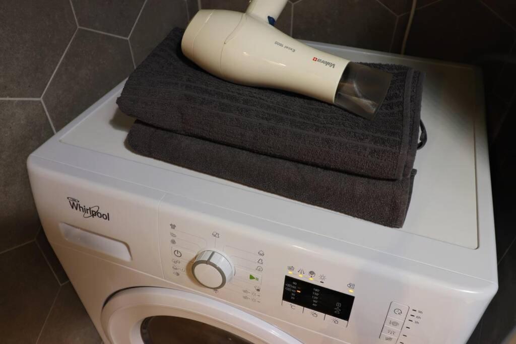 Room Emma,Between Bus And Train Station,Netflix,Speed Wi-Fi 자그레브 외부 사진