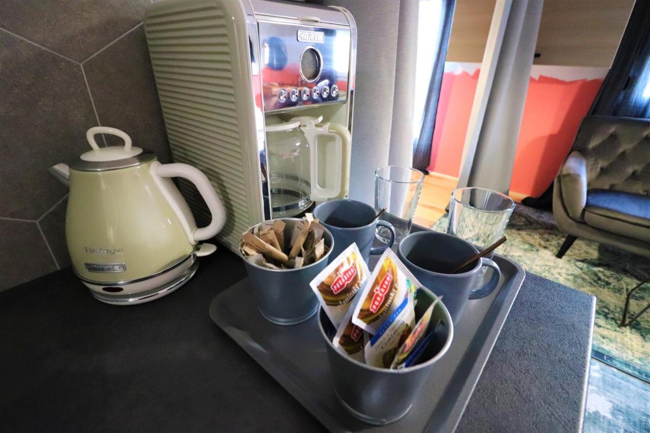 Room Emma,Between Bus And Train Station,Netflix,Speed Wi-Fi 자그레브 외부 사진